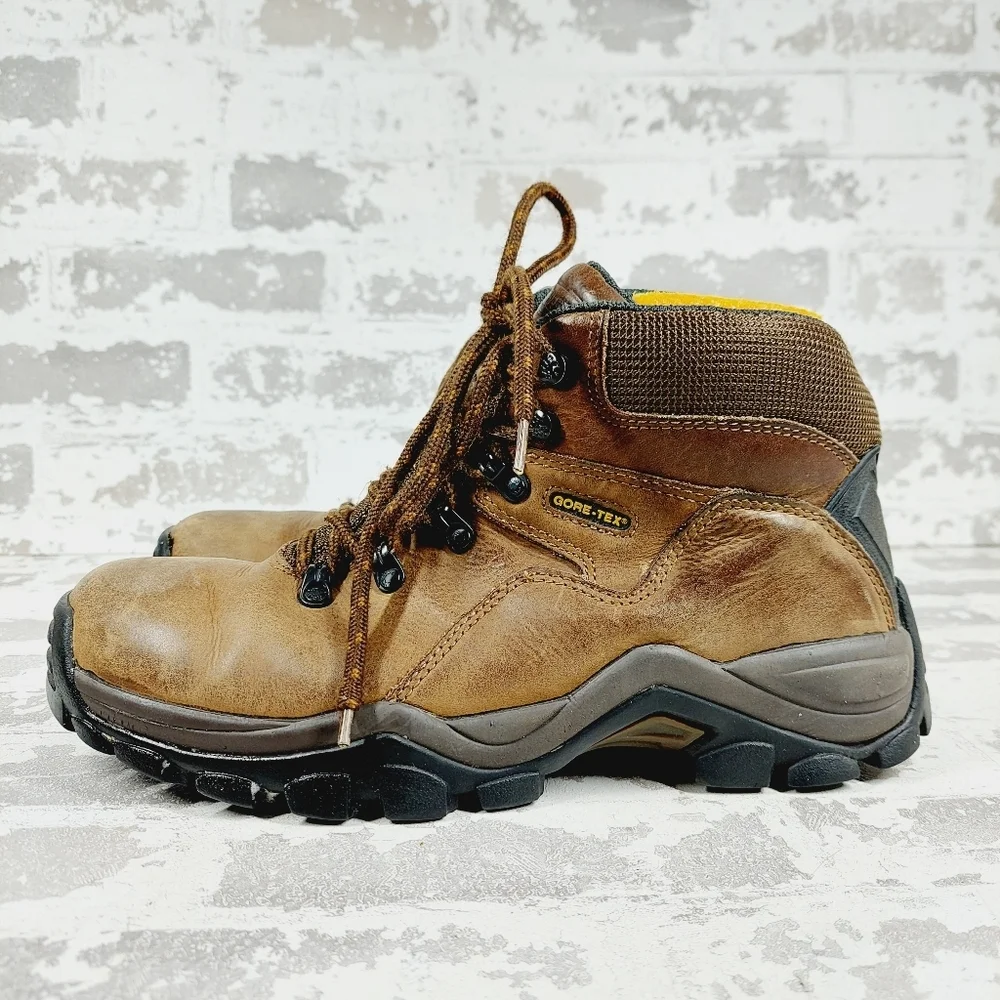 Wolverine Brown Leather Lace Up Hiking/ Work Boots W233